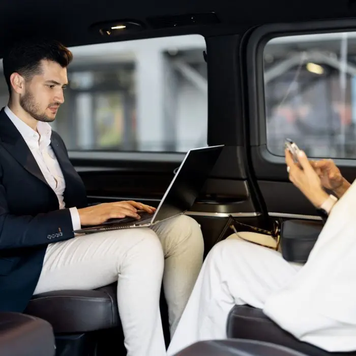 chauffeur privé évènementiel van de luxe